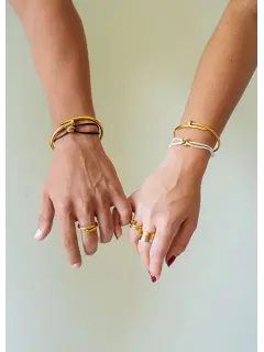 40 Pulsera Modern Classics